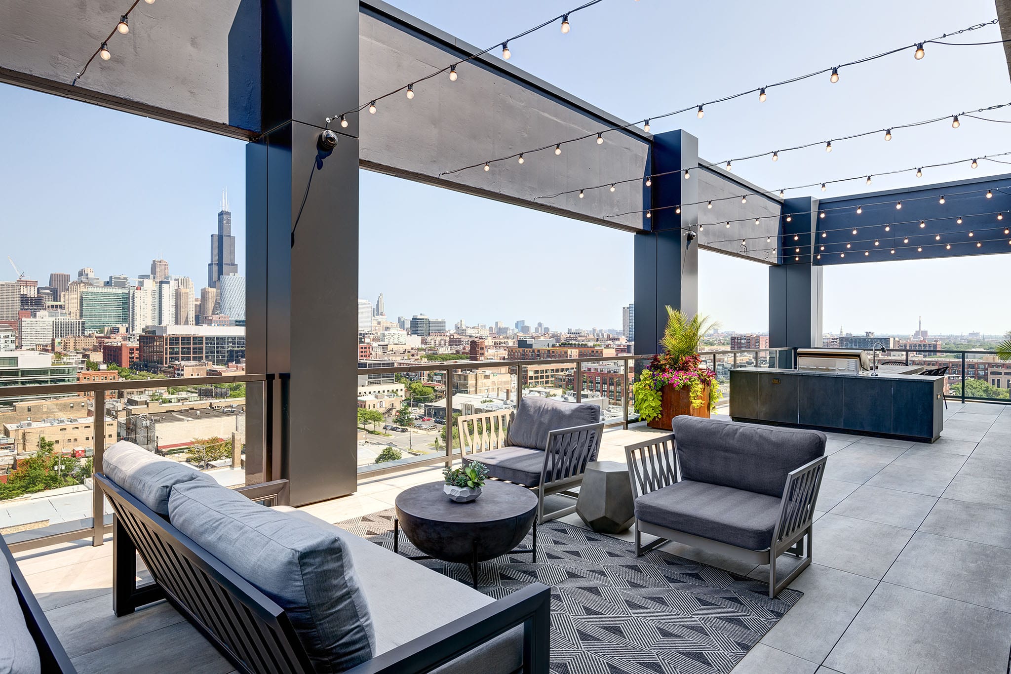 West Loop Chicago Restaurants Every New Resident Should Try - Luxury  Apartments Chicago