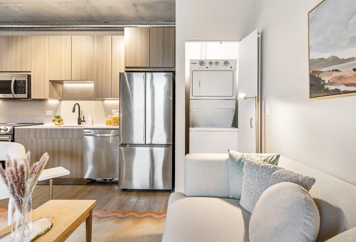 5 Chicago Apartments with a Washer and Dryer In Unit - Luxury